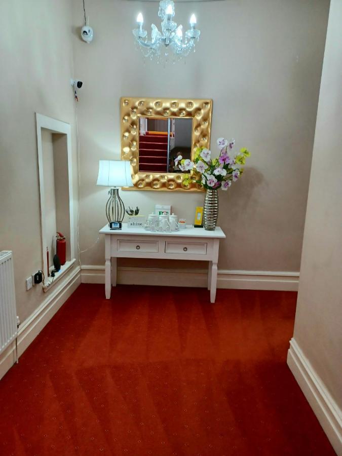Gabriel Guesthouse Rhyl Eksteriør billede