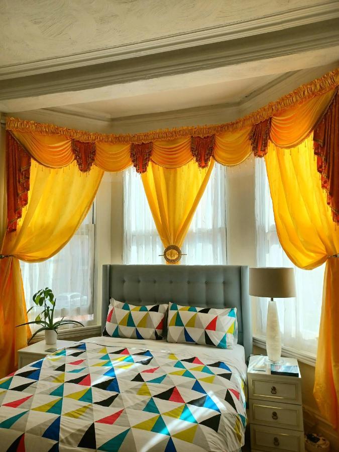 Gabriel Guesthouse Rhyl Eksteriør billede
