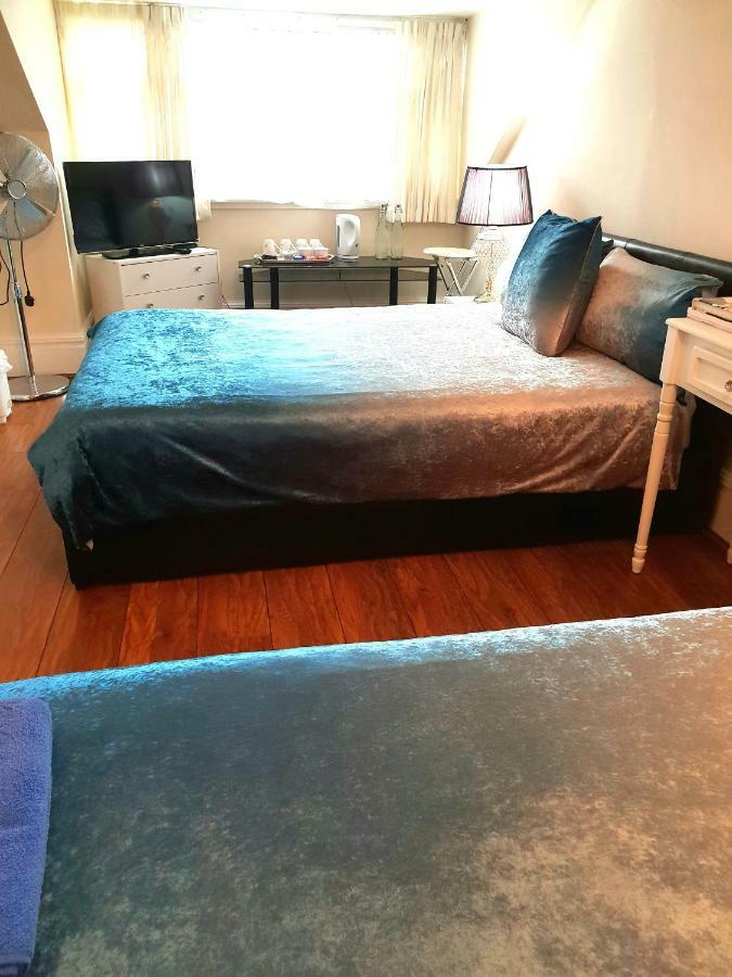 Gabriel Guesthouse Rhyl Eksteriør billede