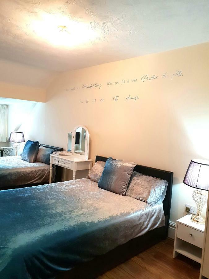 Gabriel Guesthouse Rhyl Eksteriør billede